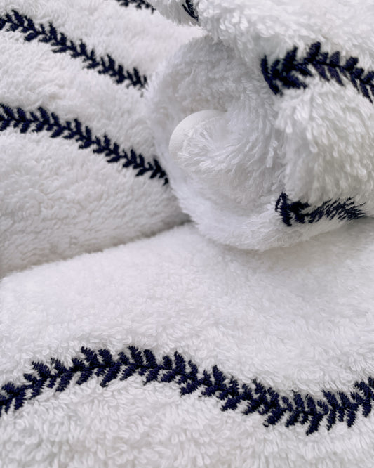 Sophia Guest Towel 30 x 50 cm made from 100% combed cotton